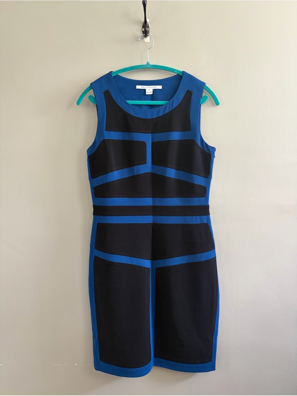 Diane VonFurstenberg Pencil Dress Black Blue Bodycon Size 10 Business